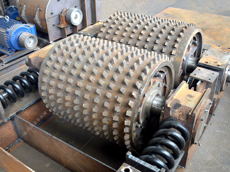 煤礦作業環境惡劣，雙齒輥破碎機在耐用性與可靠性上做了哪些文章？